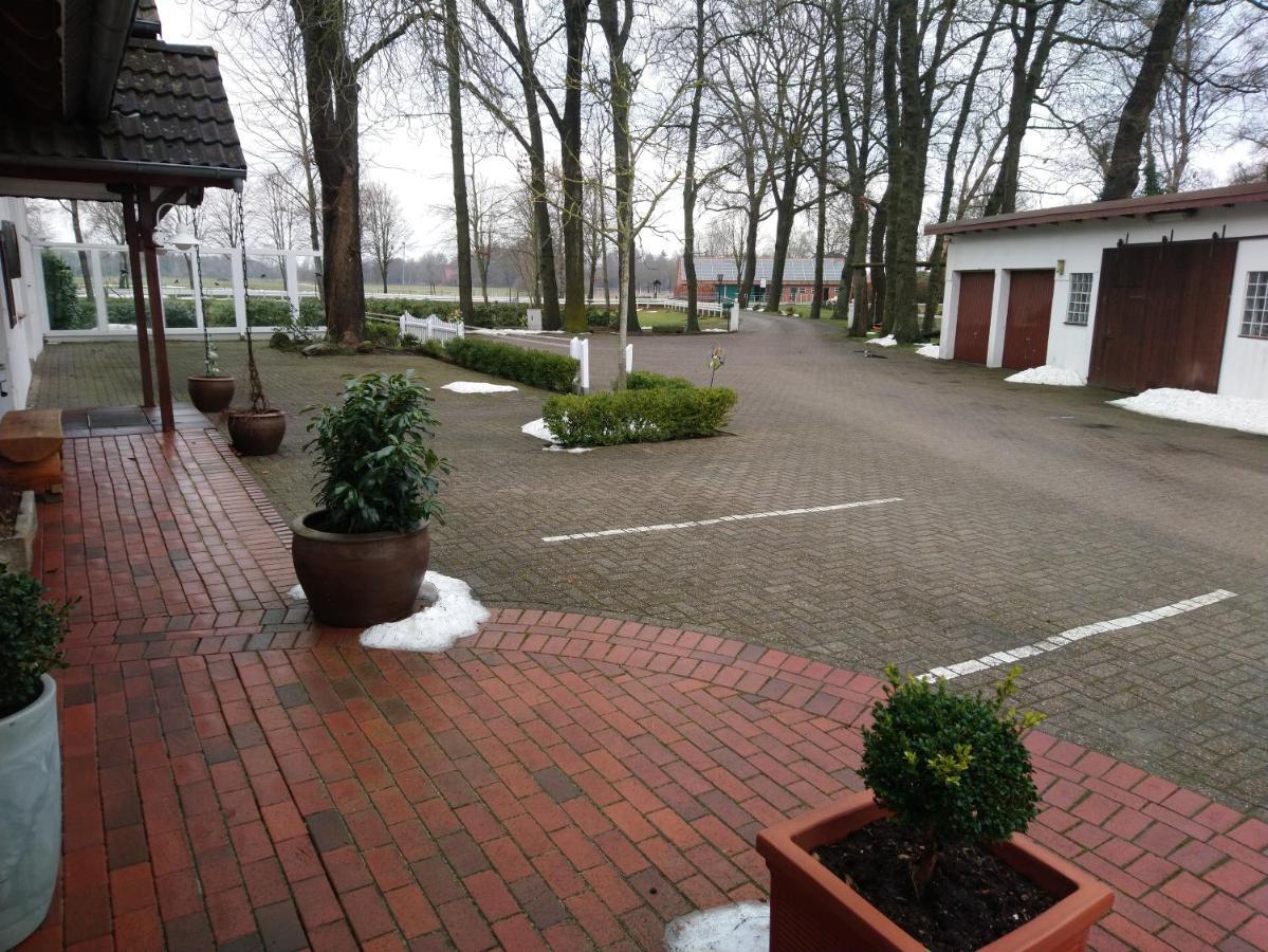 Hotel Weinhof Gross Mackenstedt Stuhr Exterior foto